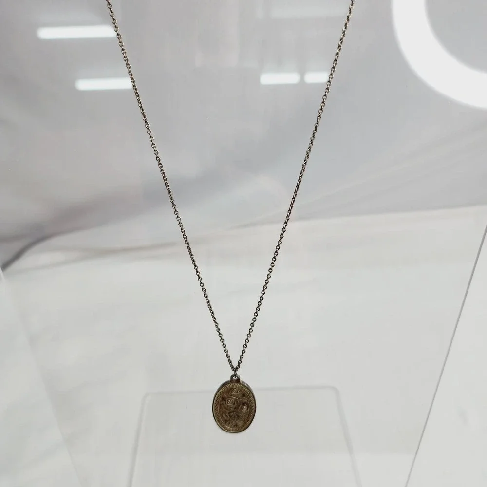 Vintage H.M Queen Elizabeth- Queen Mother 1980 Rose Pendant Necklace - Picture 2 of 5
